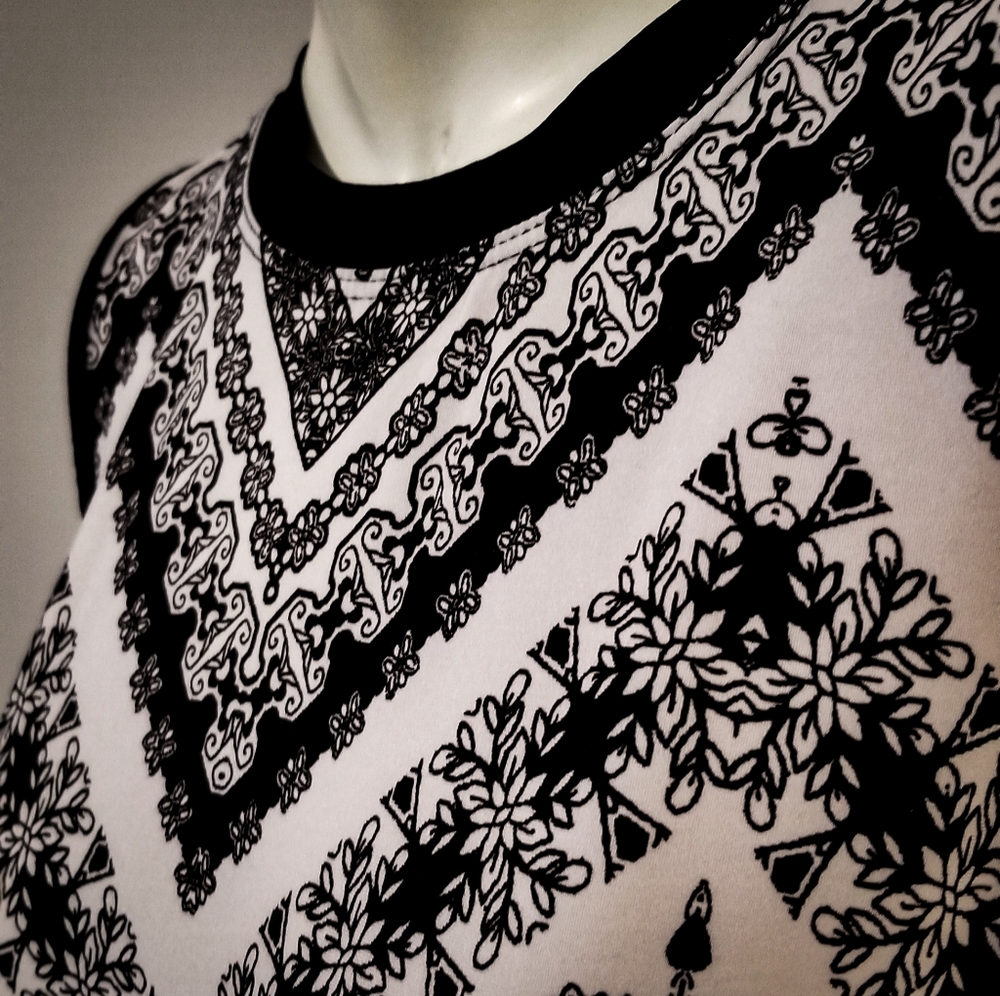 APT. 9 | Geometric Pattern Sleeveless Swing Blouse - EUC | Size L